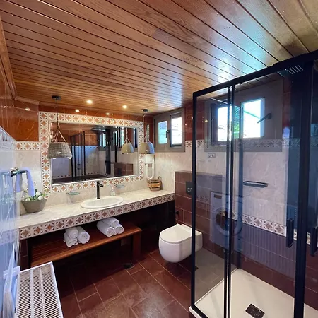 Ermis With Private Pool By Lefkadastay Lefkáda