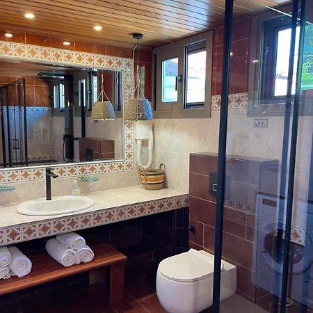 Gyra - Ermis With Private Pool Villa