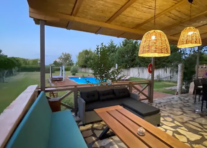 Ermis With Private Pool By Lefkadastay Villa